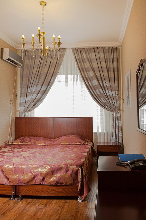Hotel Topaz Astana Exterior foto